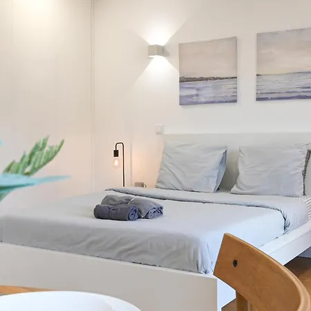 On - Moreira 62 * ポルト