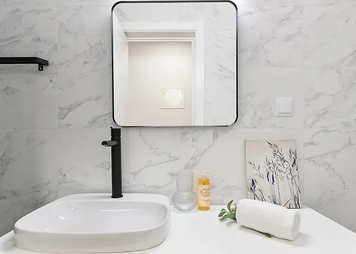 On - Moreira 62 * Porto